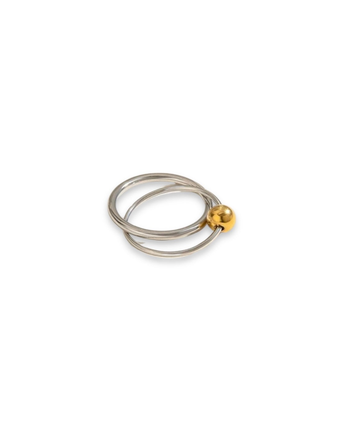 THIN LAYERED RING